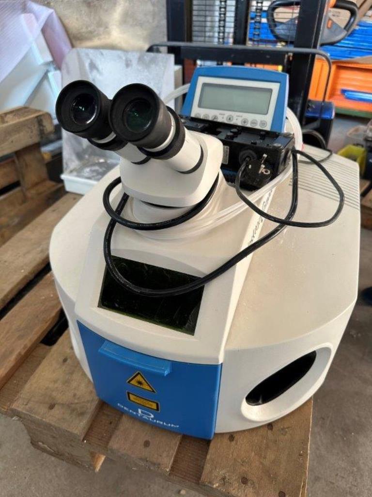 Geräte aus dem Bereich Dentaltechnik-1