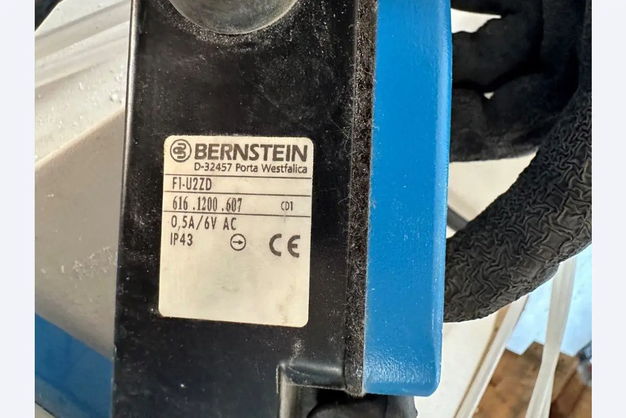 Geräte aus dem Bereich Dentaltechnik-4