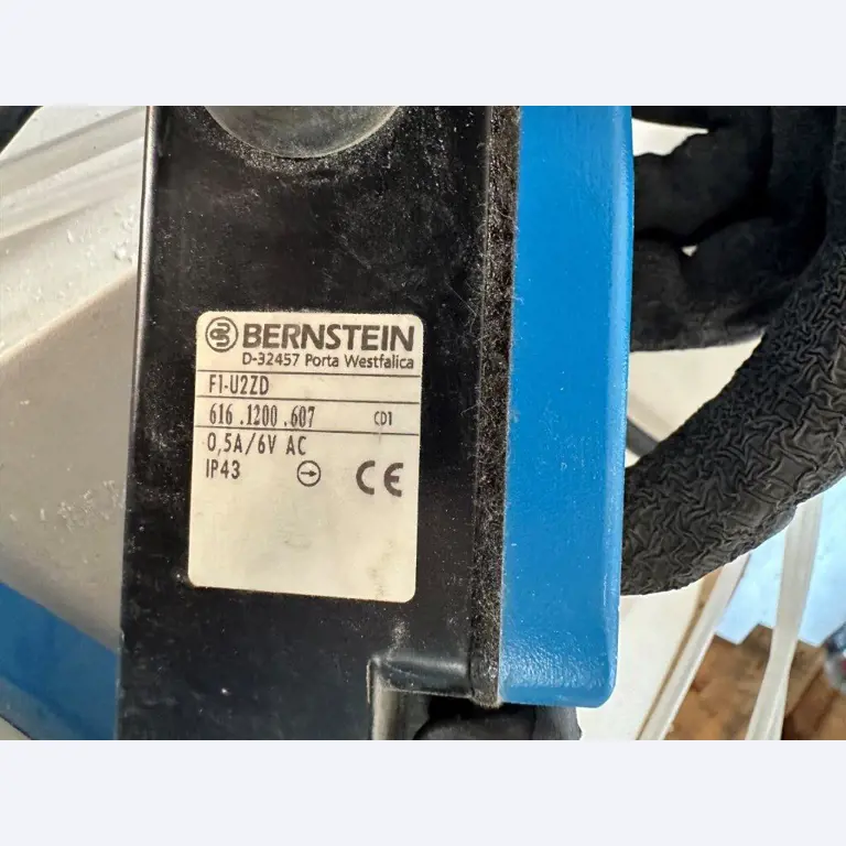 Geräte aus dem Bereich Dentaltechnik-4