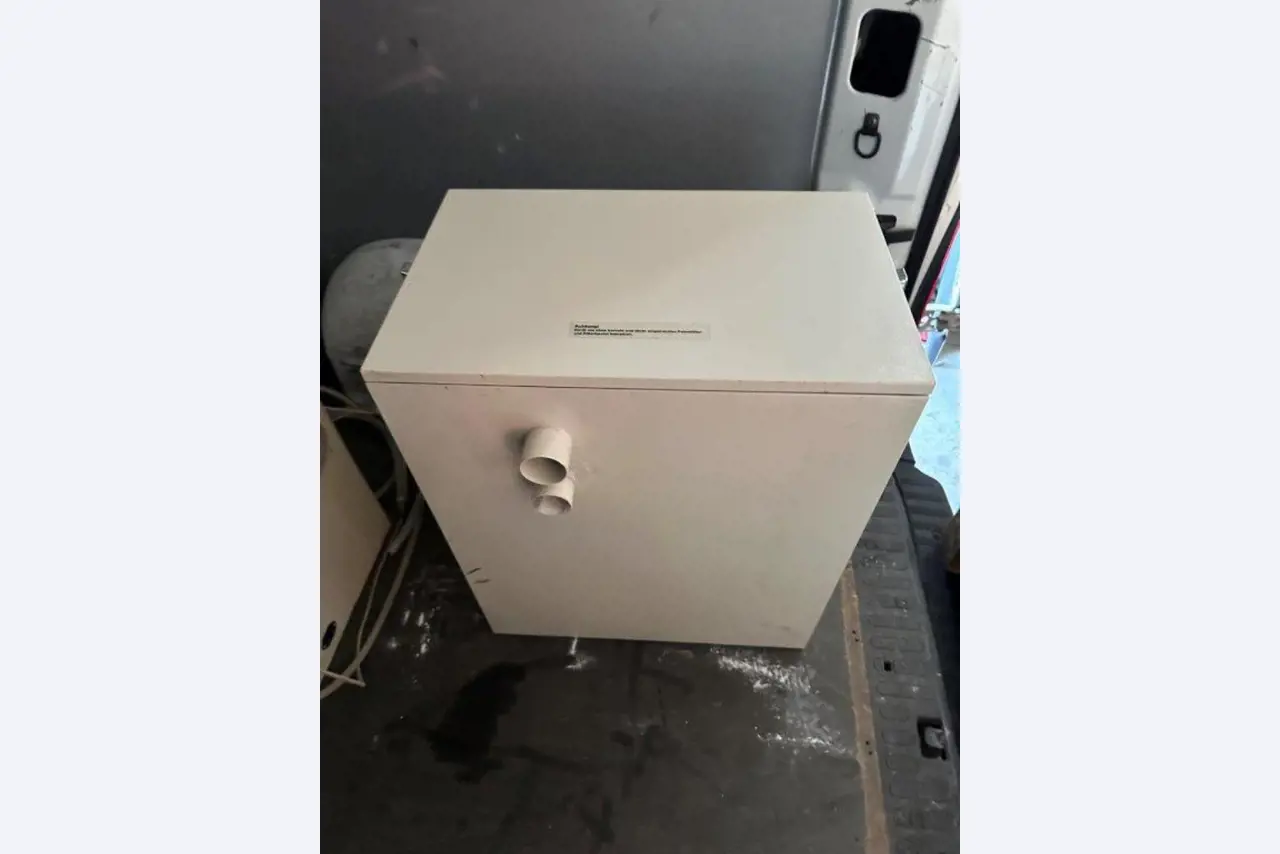 Apparaten uit de tandheelkundige technologiesector-5