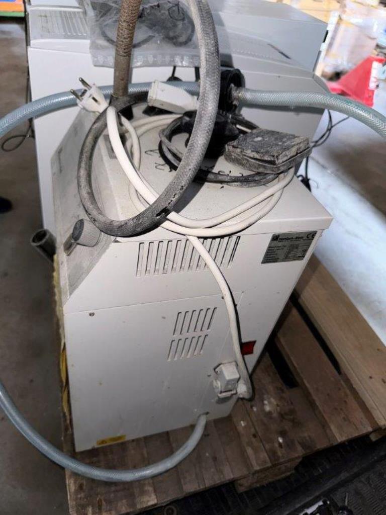 Geräte aus dem Bereich Dentaltechnik-6