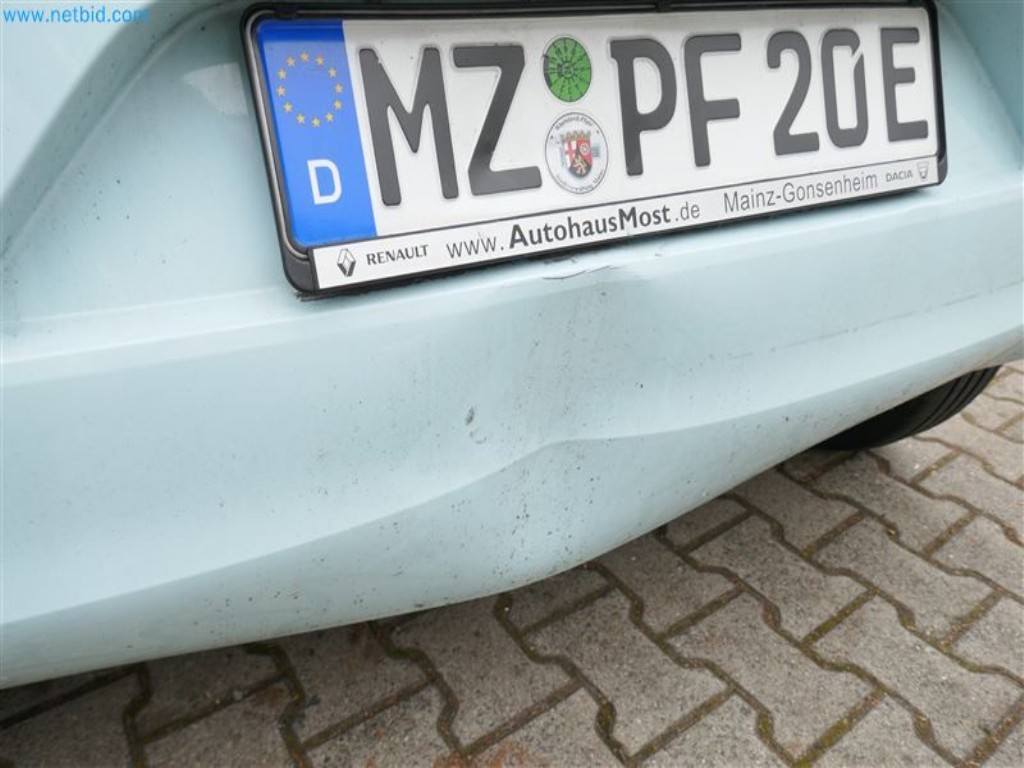 Vehicles of the nursing service-27