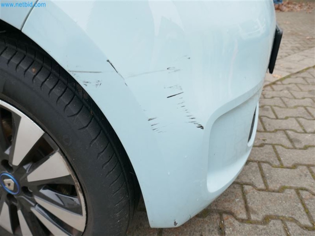 Vehicles of the nursing service-3