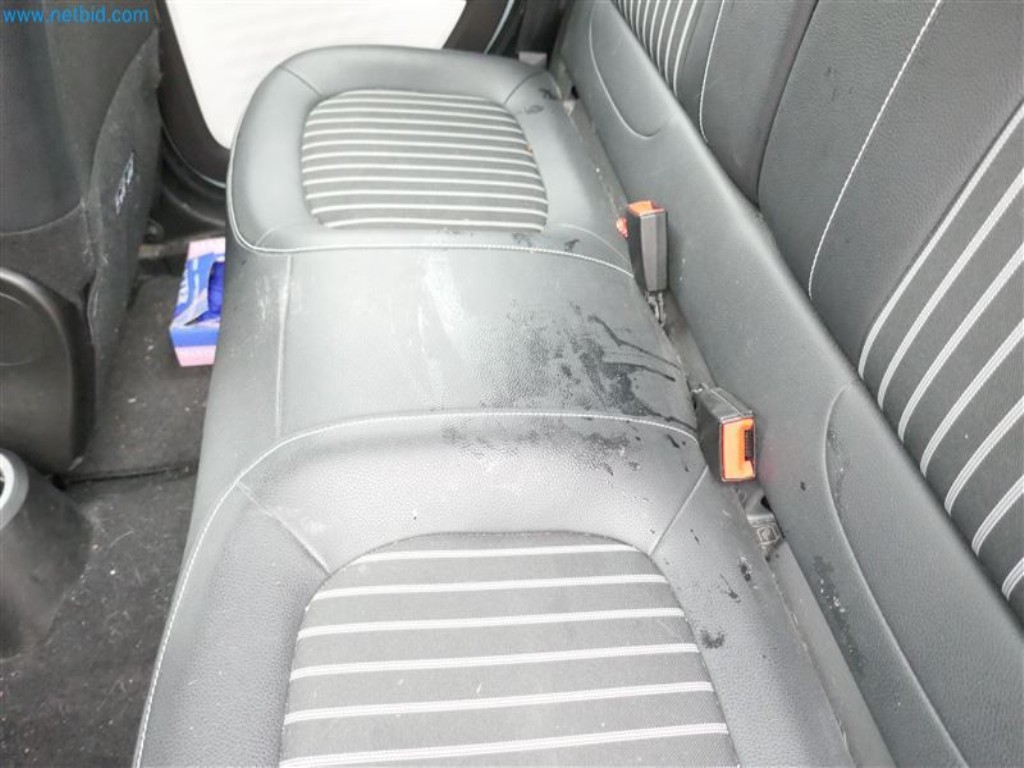 Veículos do serviço de enfermagem-15