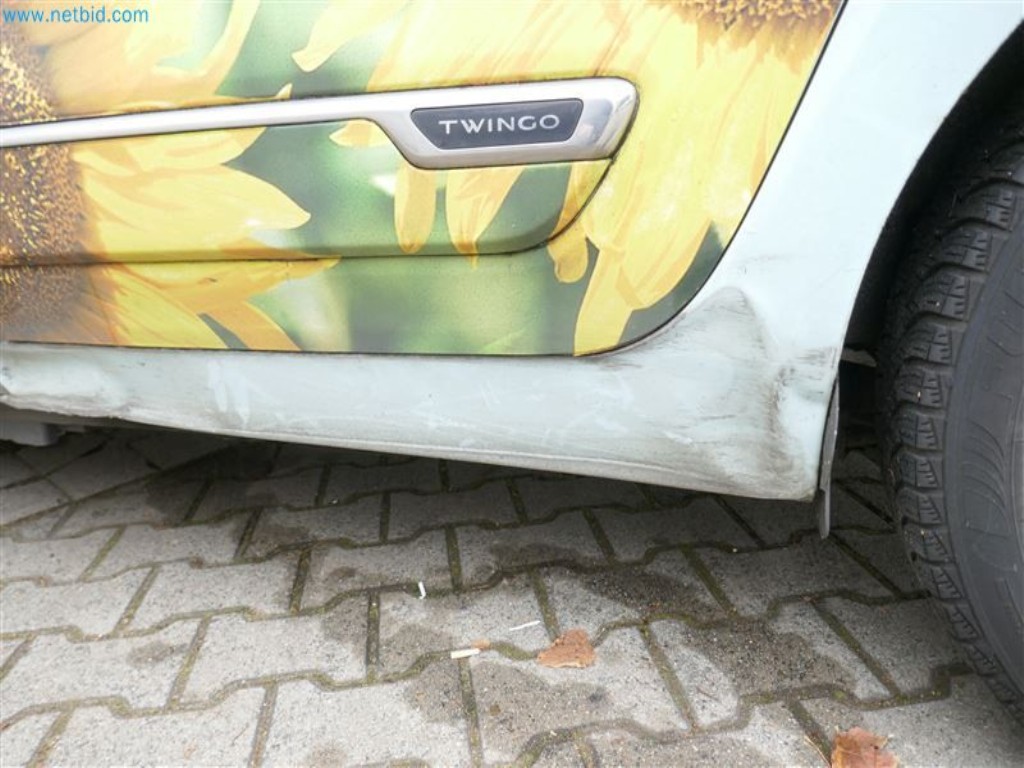 Veículos do serviço de enfermagem-25