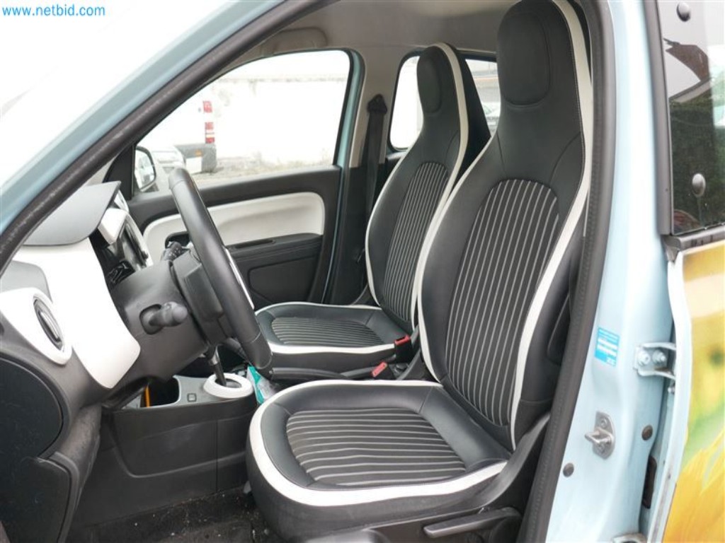 Veículos do serviço de enfermagem-8