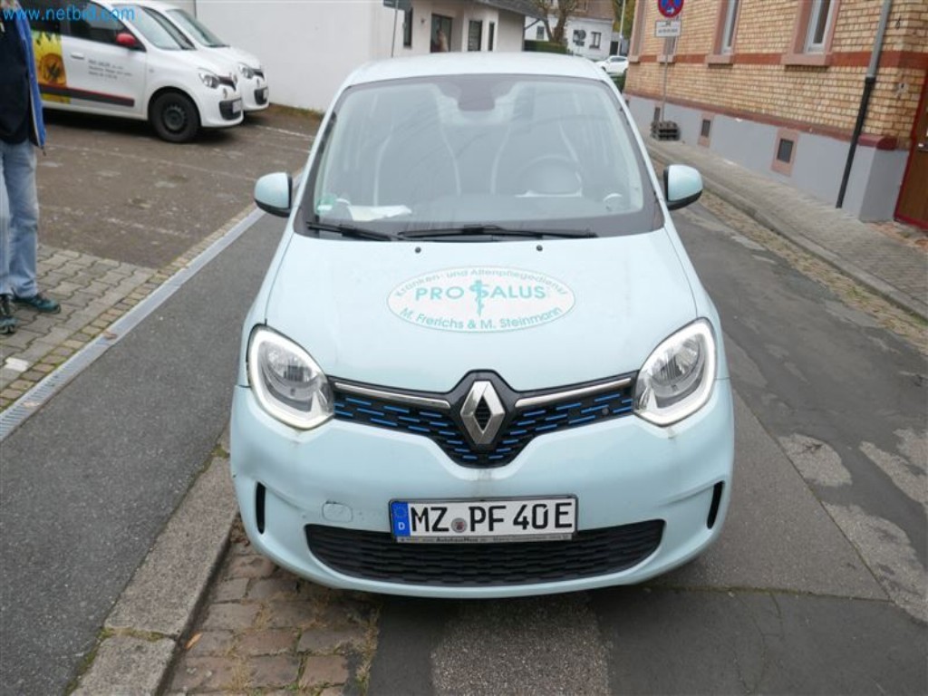 Veículos do serviço de enfermagem-16