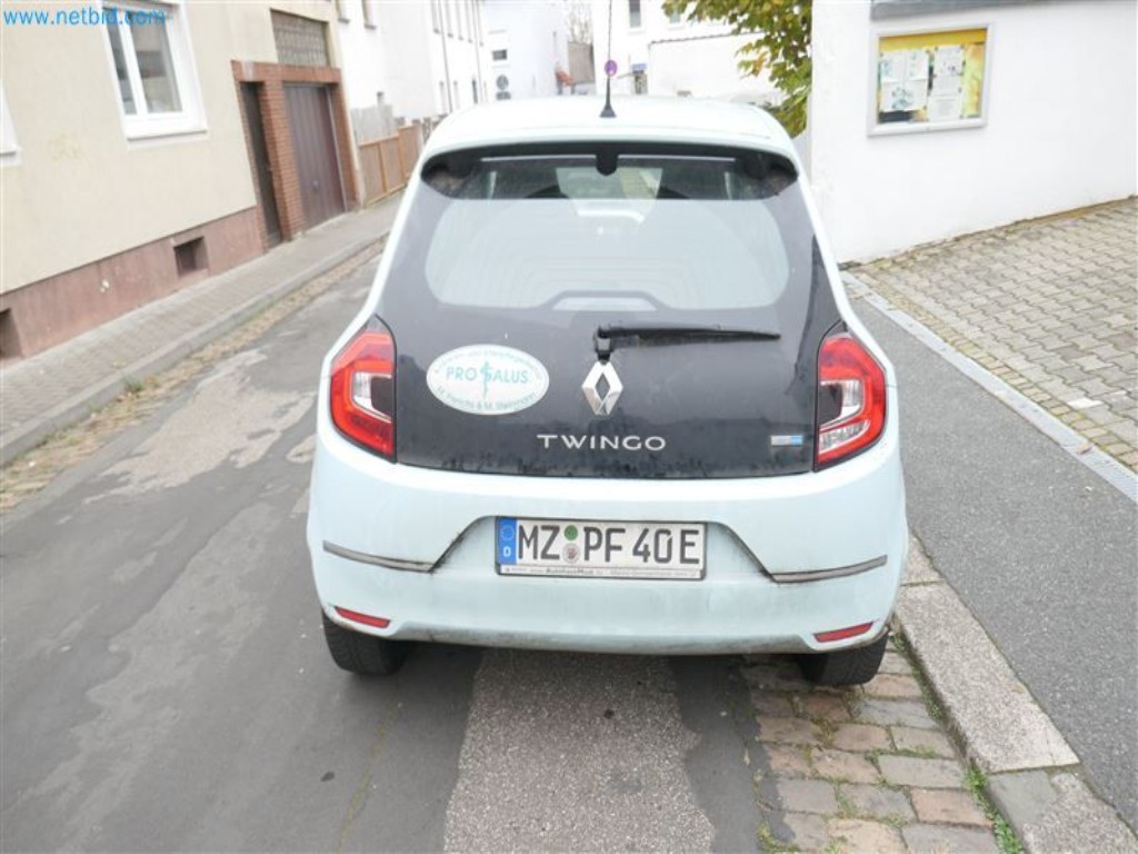 Veículos do serviço de enfermagem-17