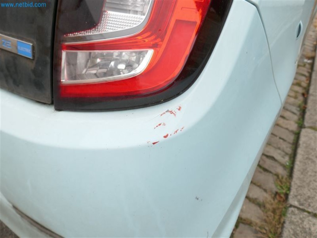 Veículos do serviço de enfermagem-3