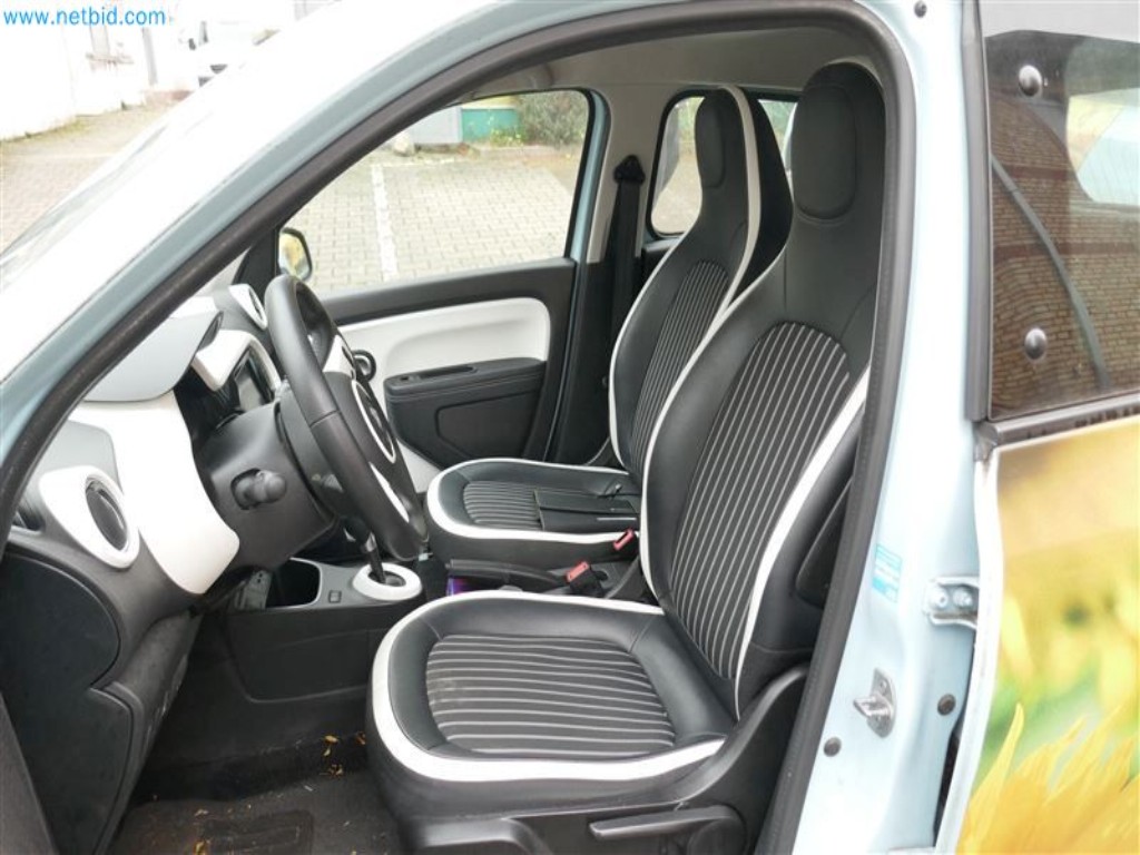 Veículos do serviço de enfermagem-7