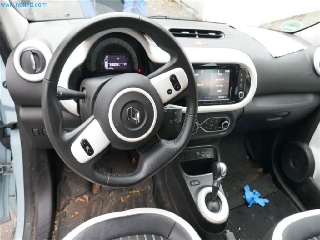 Veículos do serviço de enfermagem-9