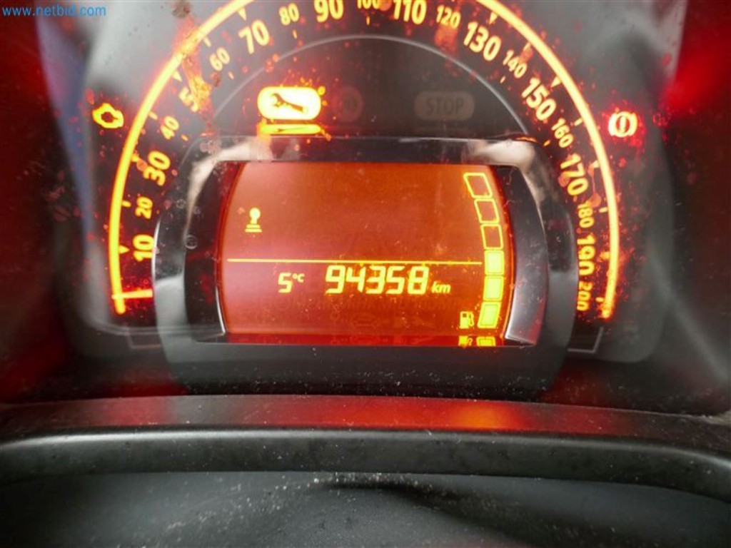 Veículos do serviço de enfermagem-14