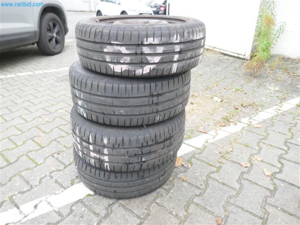 Veículos do serviço de enfermagem-22