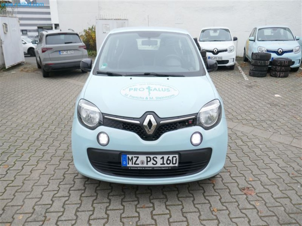 Veículos do serviço de enfermagem-26