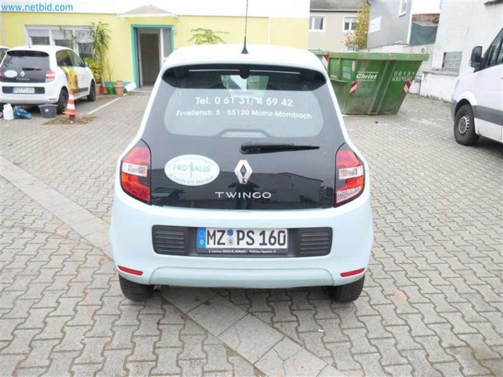 Veículos do serviço de enfermagem-27