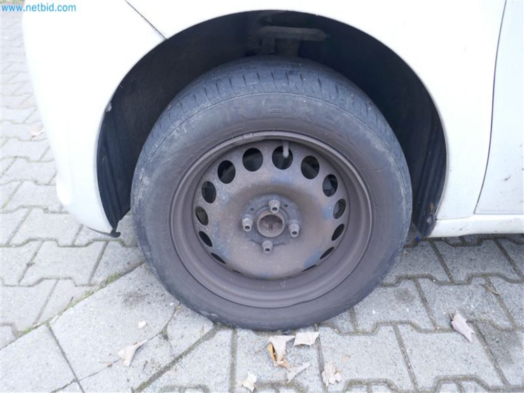 Veículos do serviço de enfermagem-10