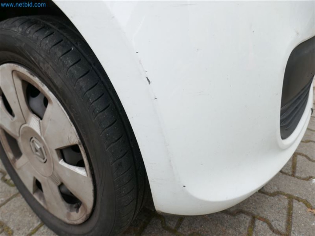 Veículos do serviço de enfermagem-24