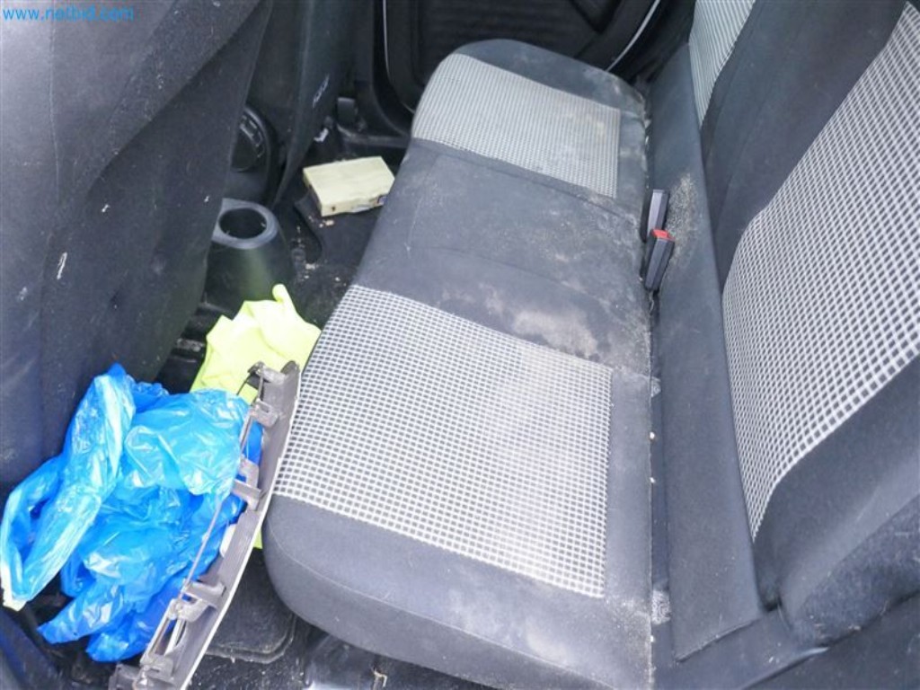 Veículos do serviço de enfermagem-9