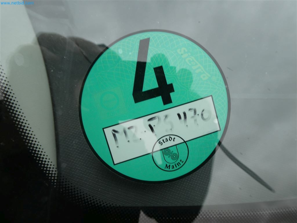 Veículos do serviço de enfermagem-11