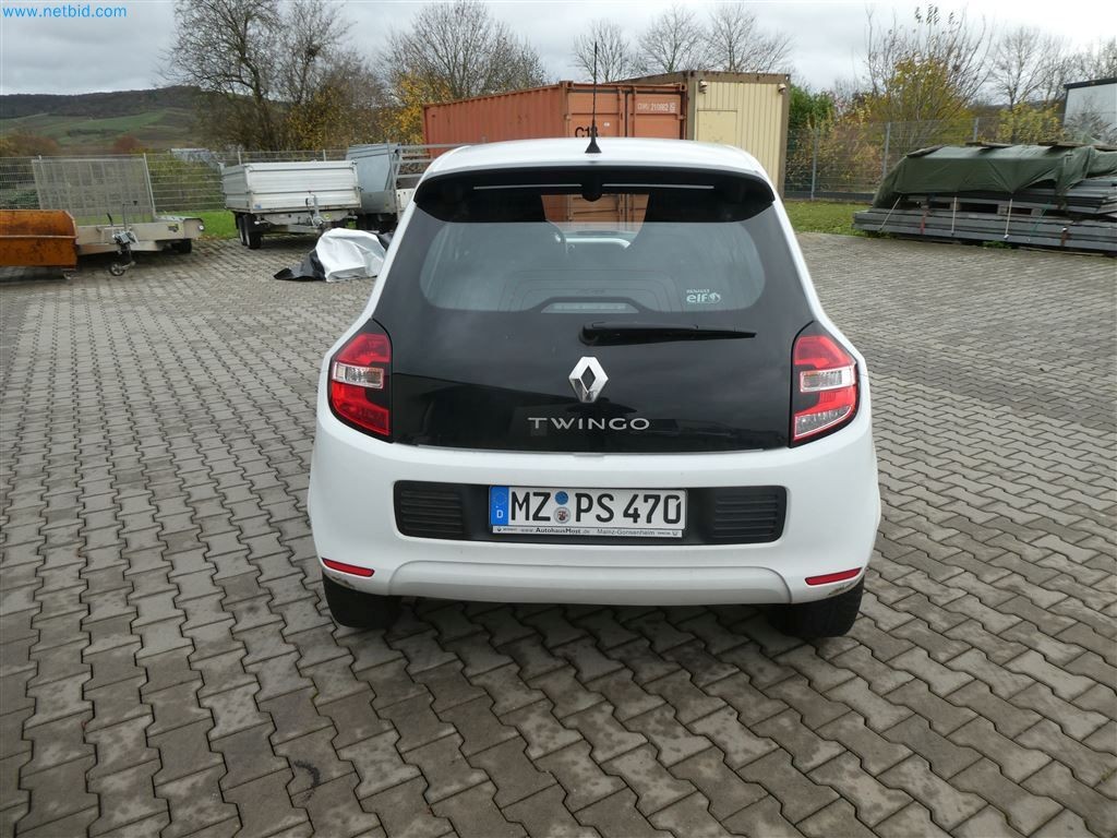 Veículos do serviço de enfermagem-12