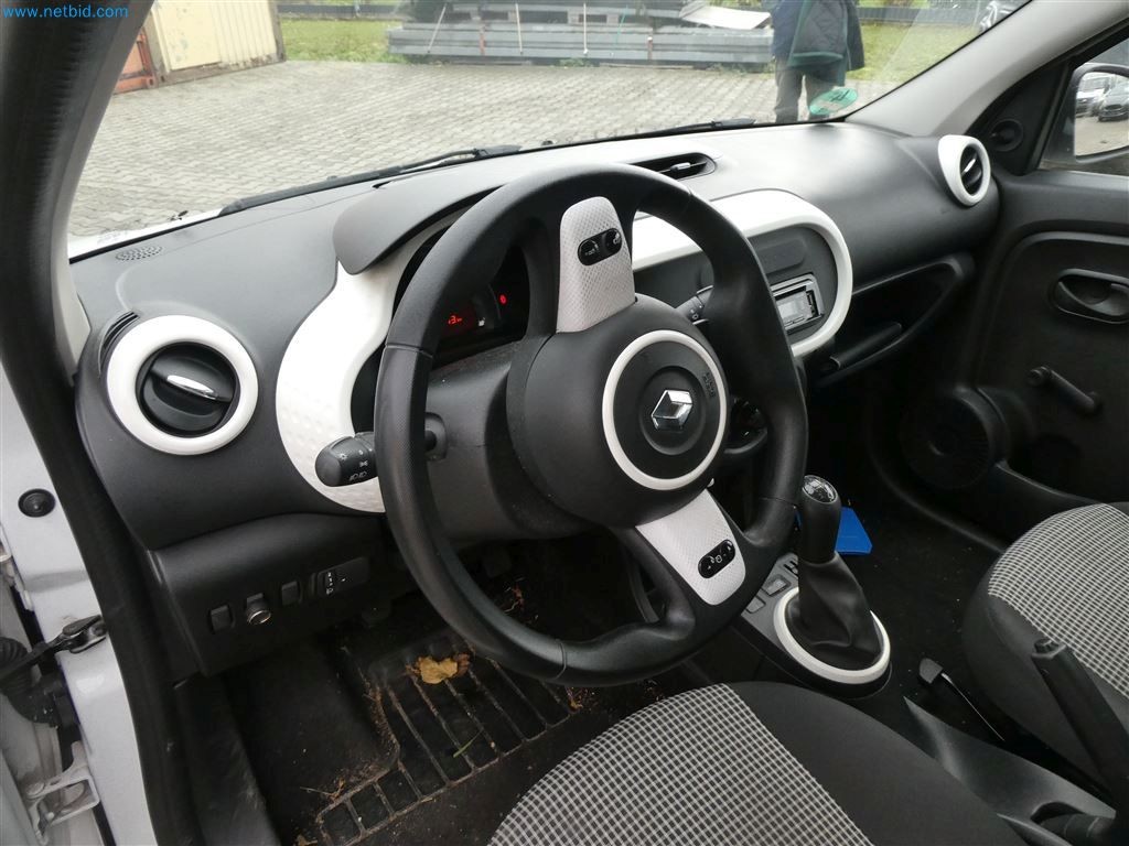 Veículos do serviço de enfermagem-18