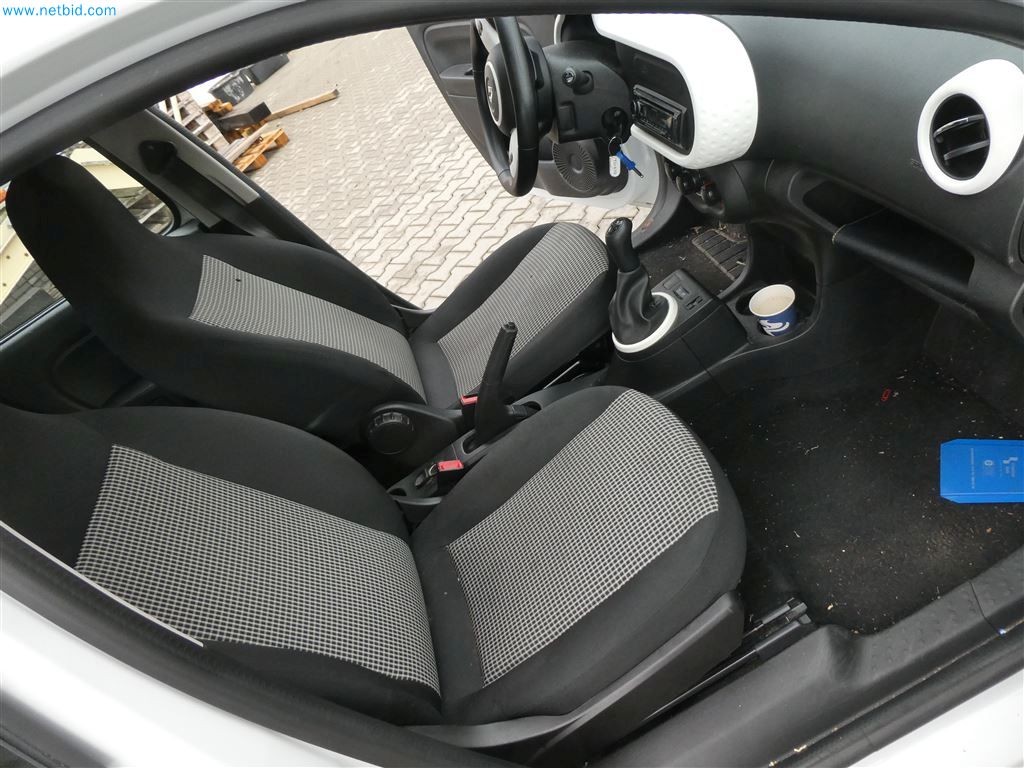 Veículos do serviço de enfermagem-4