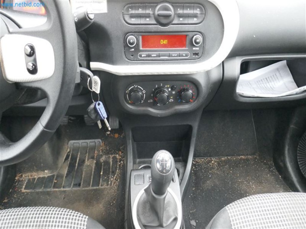 Veículos do serviço de enfermagem-14