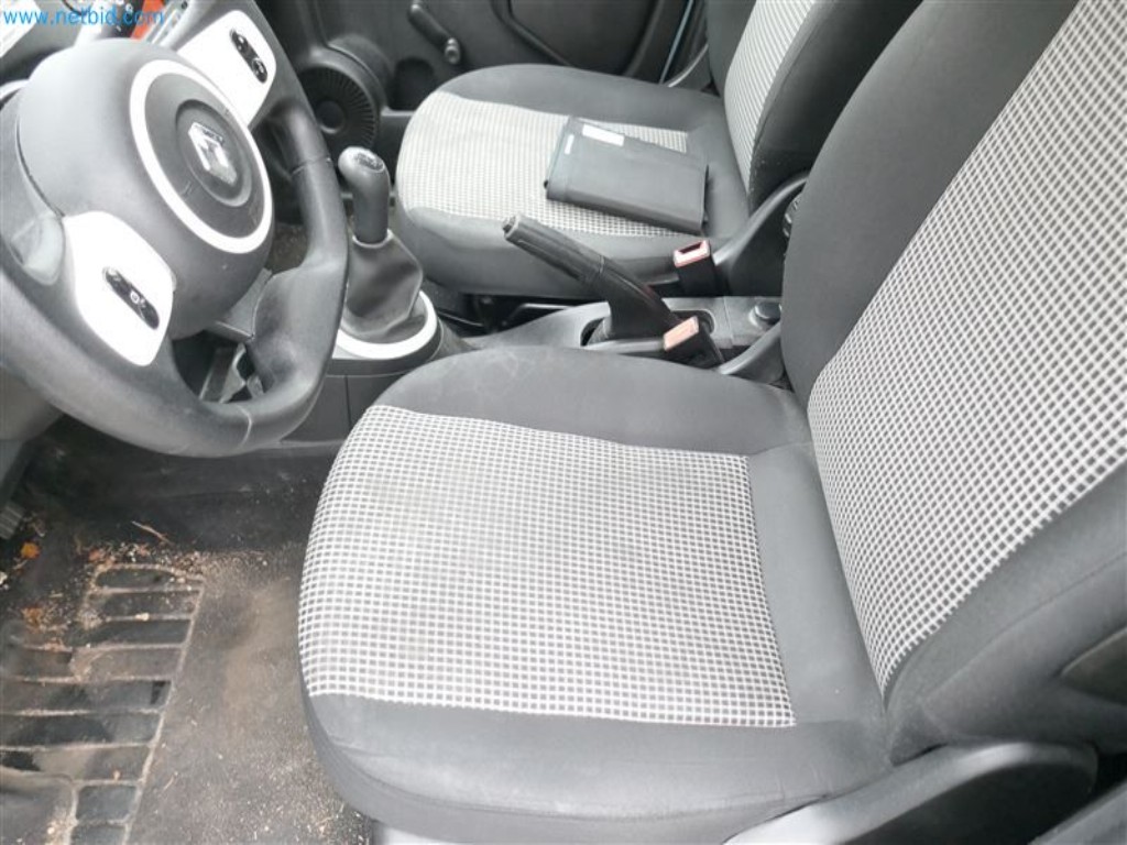 Veículos do serviço de enfermagem-7