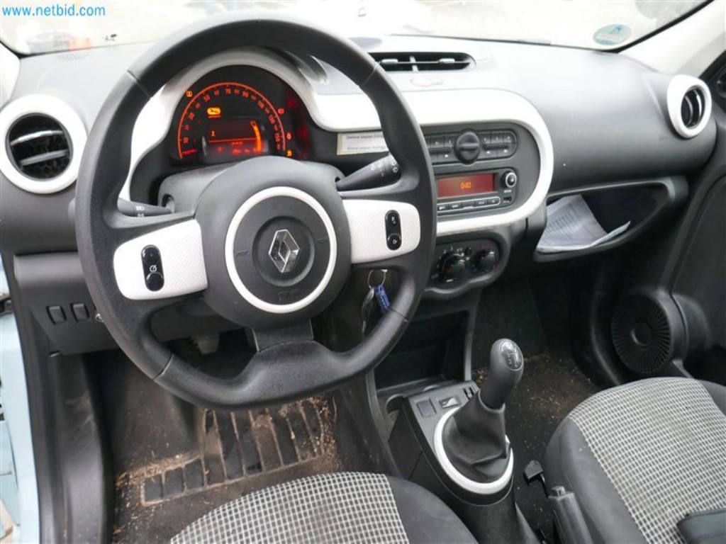 Veículos do serviço de enfermagem-8