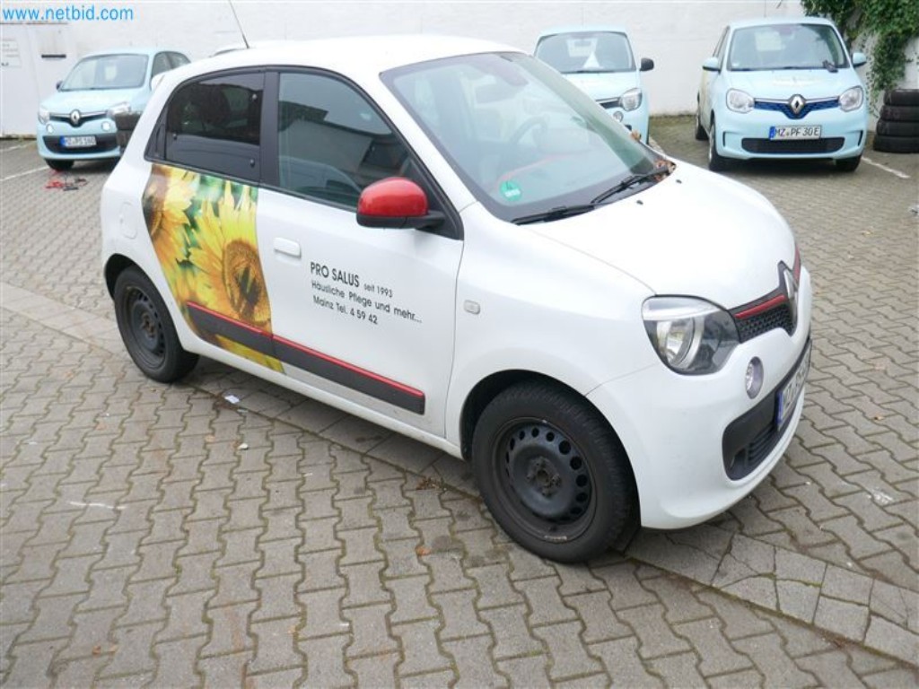 Veículos do serviço de enfermagem-10