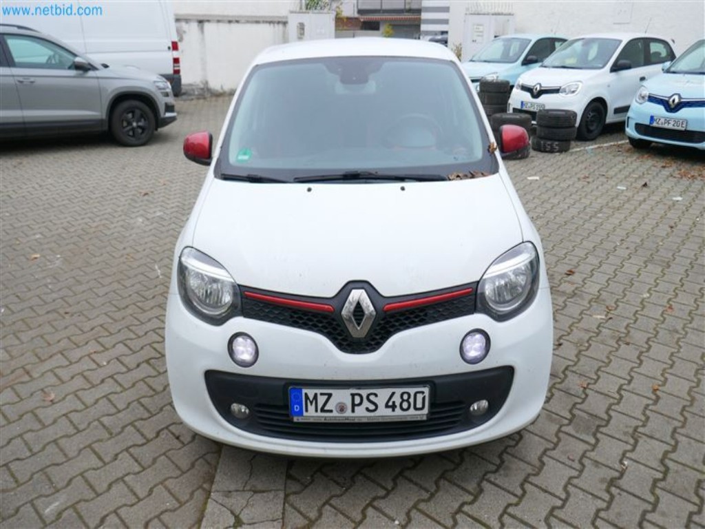 Veículos do serviço de enfermagem-12