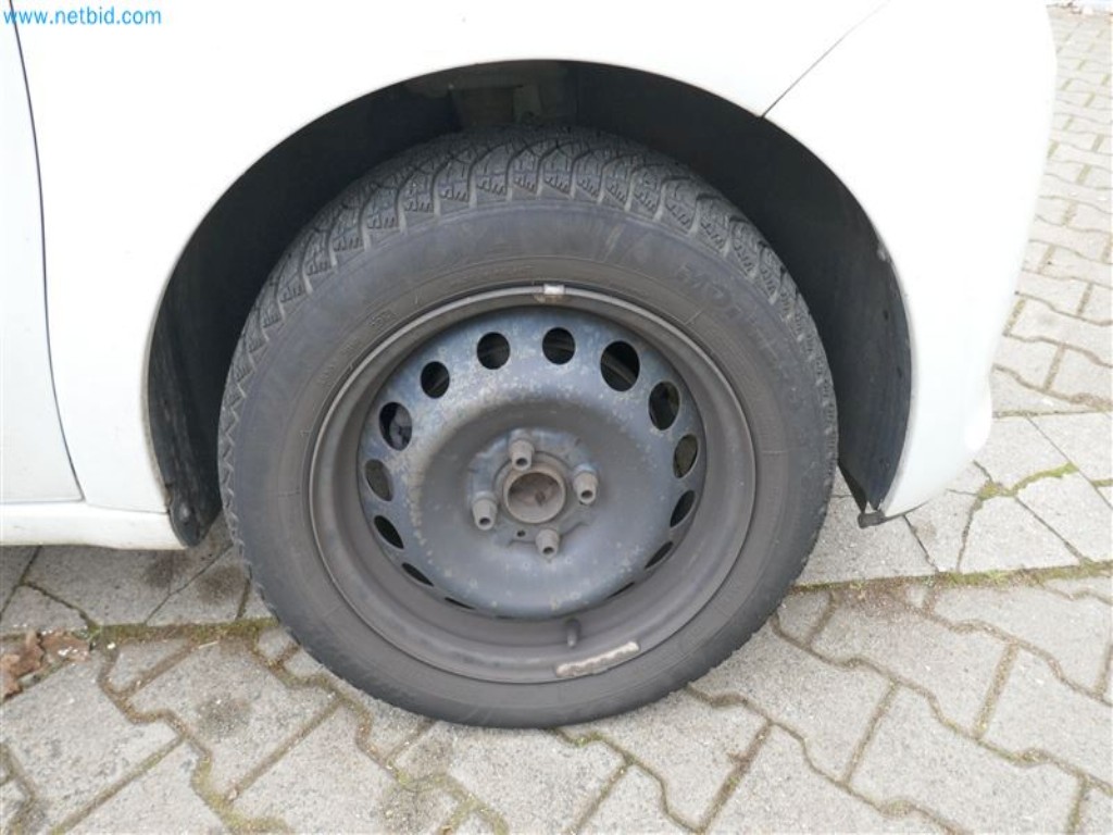 Veículos do serviço de enfermagem-17