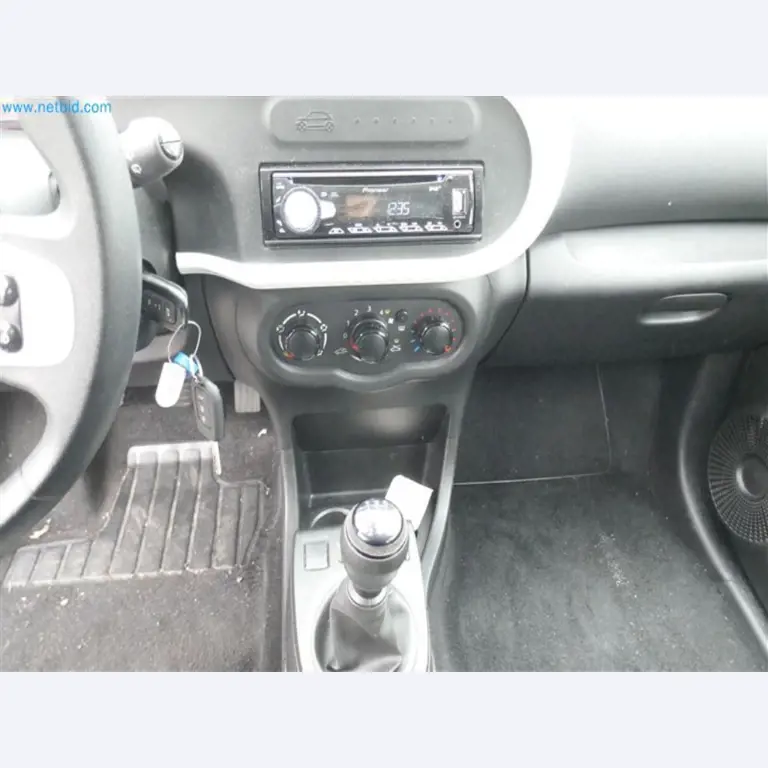 Fahrzeuge des Krankenpflegedienstes-16