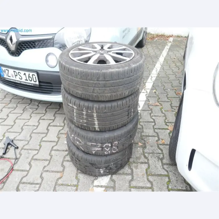 Fahrzeuge des Krankenpflegedienstes-22