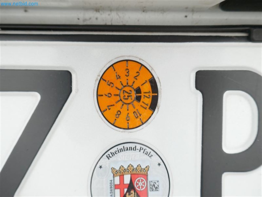 Vozidla pečovatelské služby-25