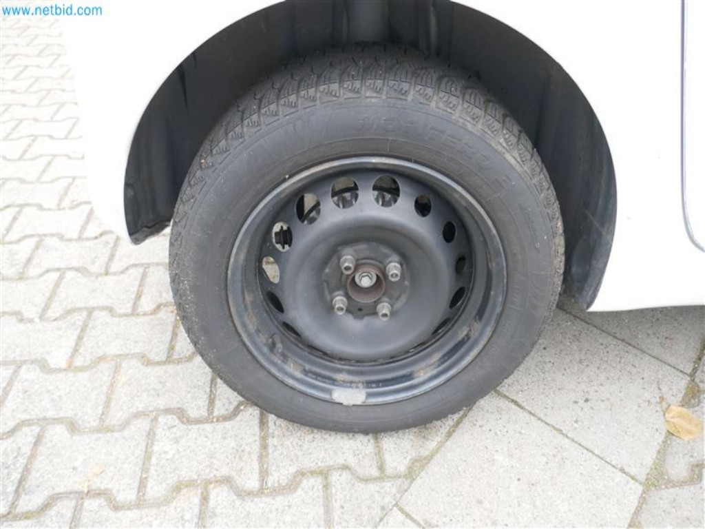 Vozidla pečovatelské služby-9