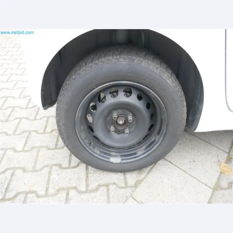 Fahrzeuge des Krankenpflegedienstes-9