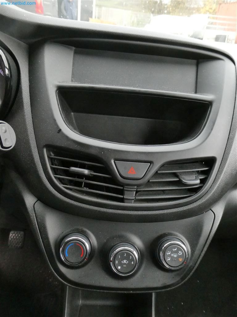 Veículos do serviço de enfermagem-18