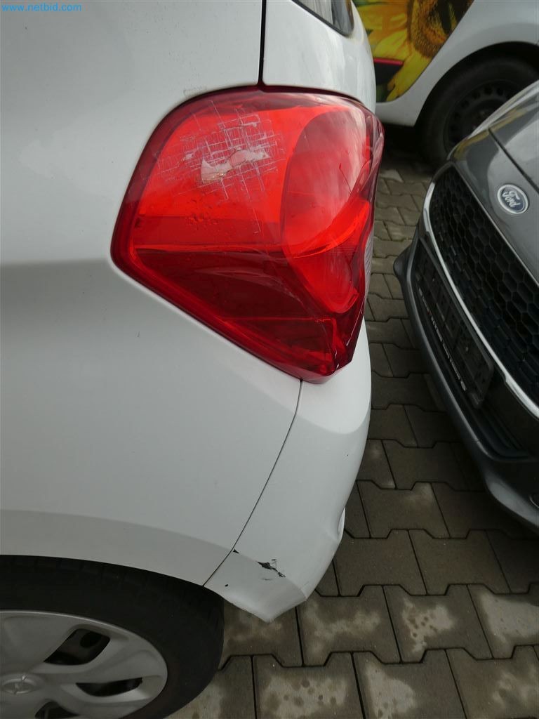 Veículos do serviço de enfermagem-7