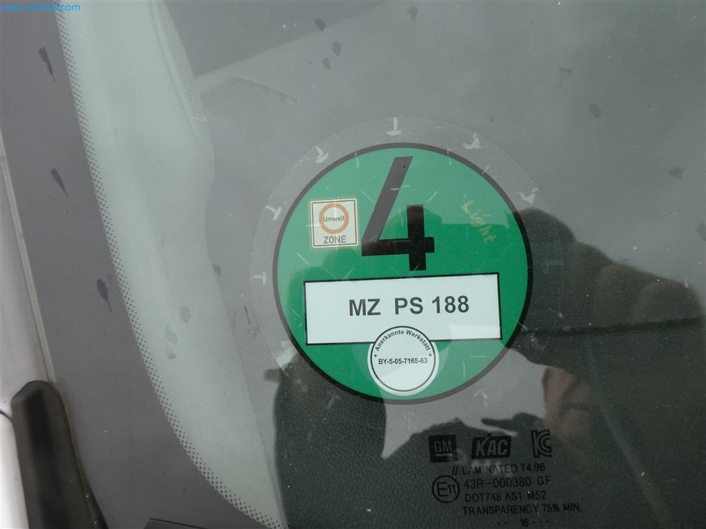 Veículos do serviço de enfermagem-9