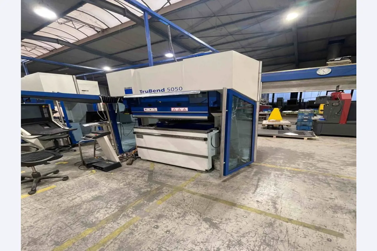 Equipamiento mecánico para una fábrica de productos metálicos-3