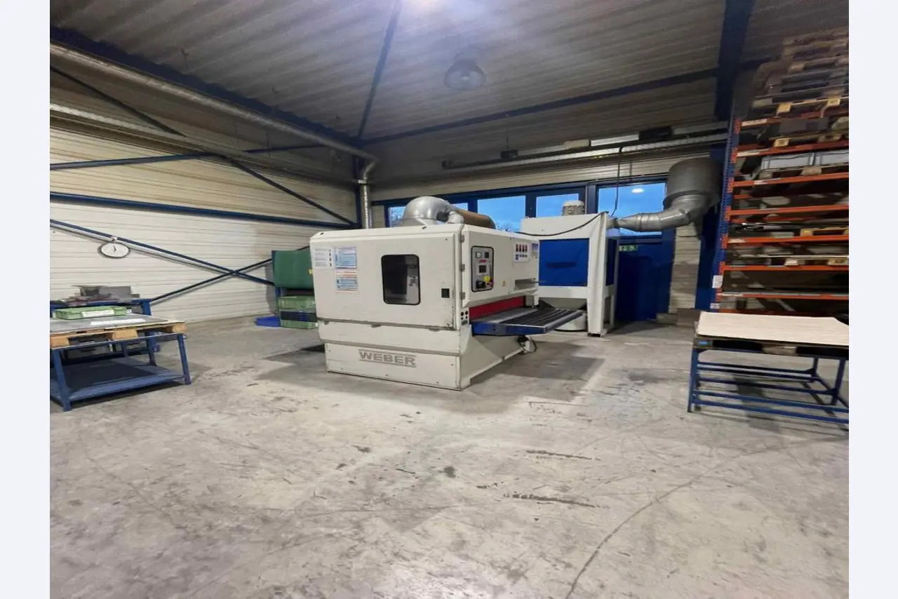 Equipamiento mecánico para una fábrica de productos metálicos-1