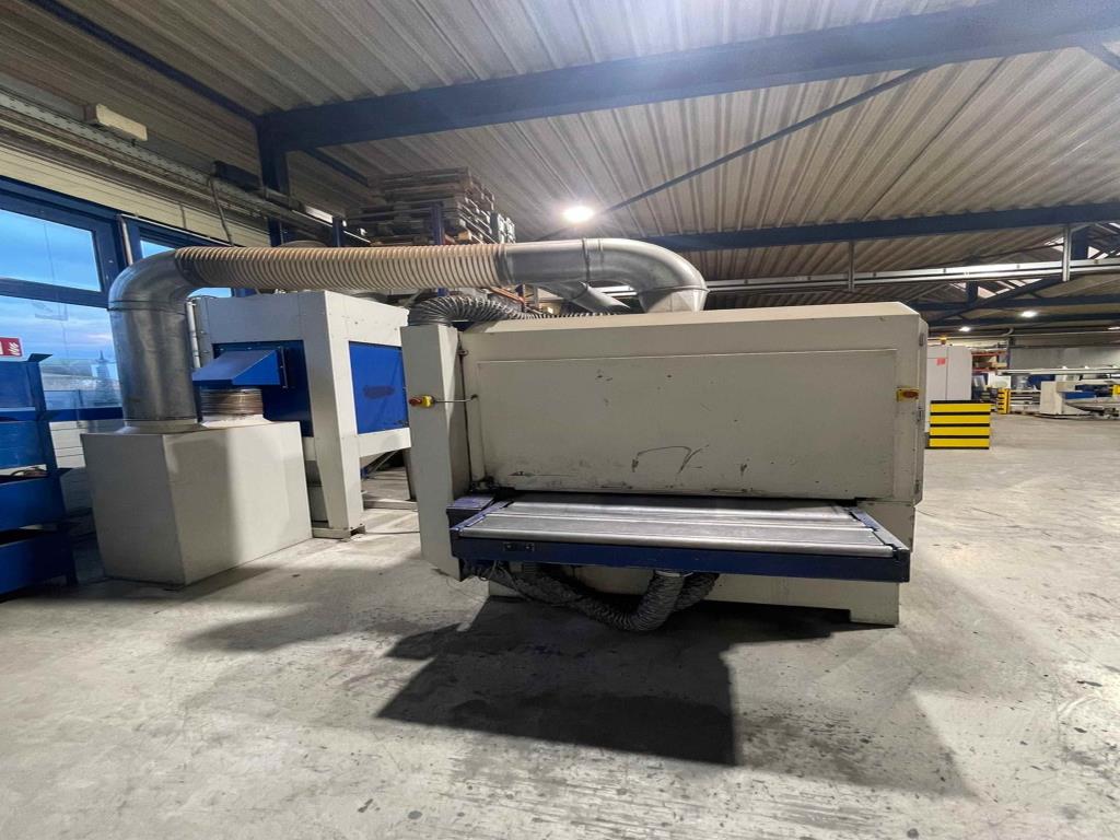 Aménagement mécanique d'une manufacture d'articles en métal-3