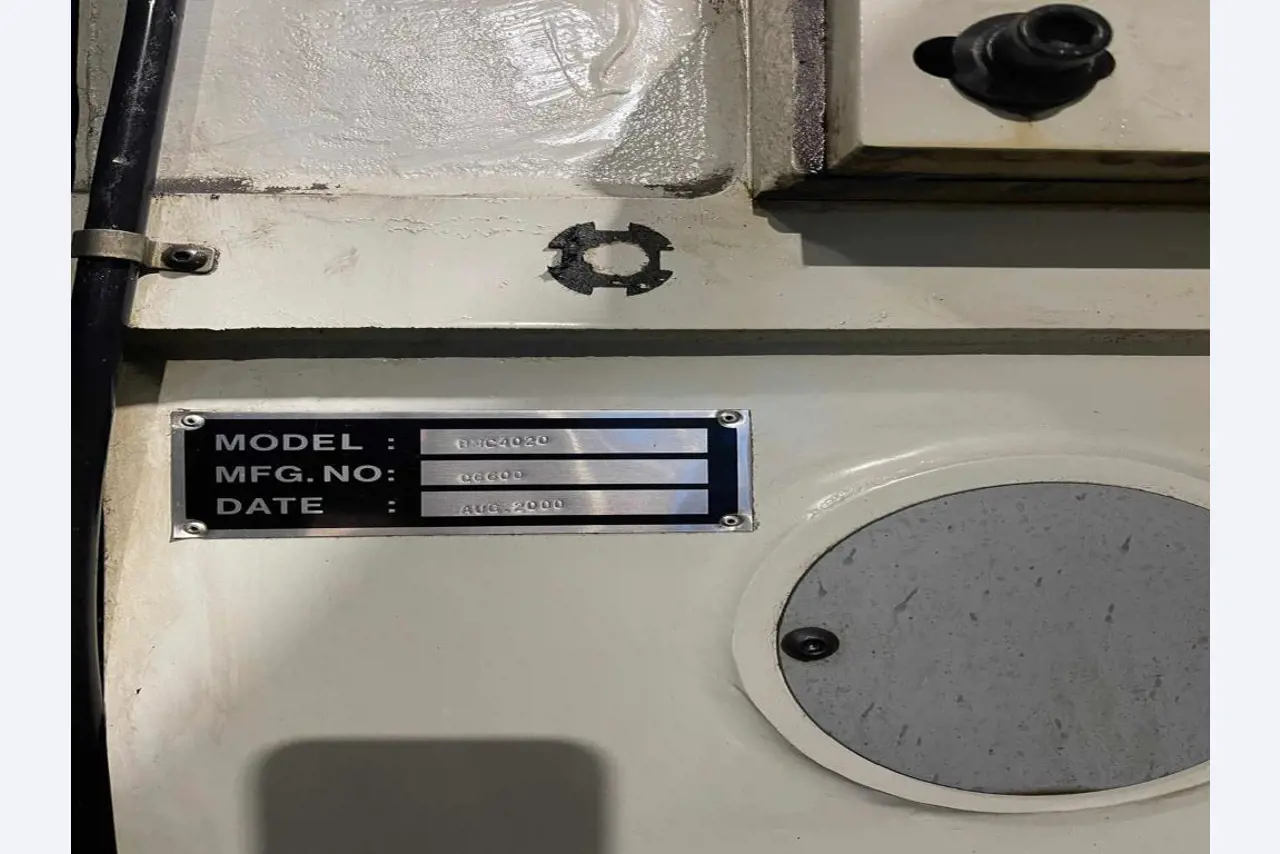 Equipamiento mecánico para una fábrica de productos metálicos-3