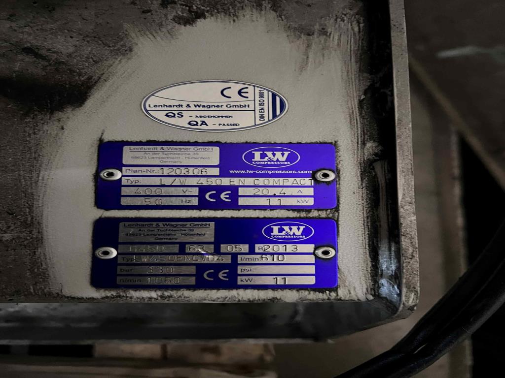 Mechanické vybavení továrny na kovové zboží-2