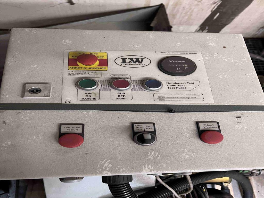 Mechanické vybavení továrny na kovové zboží-3