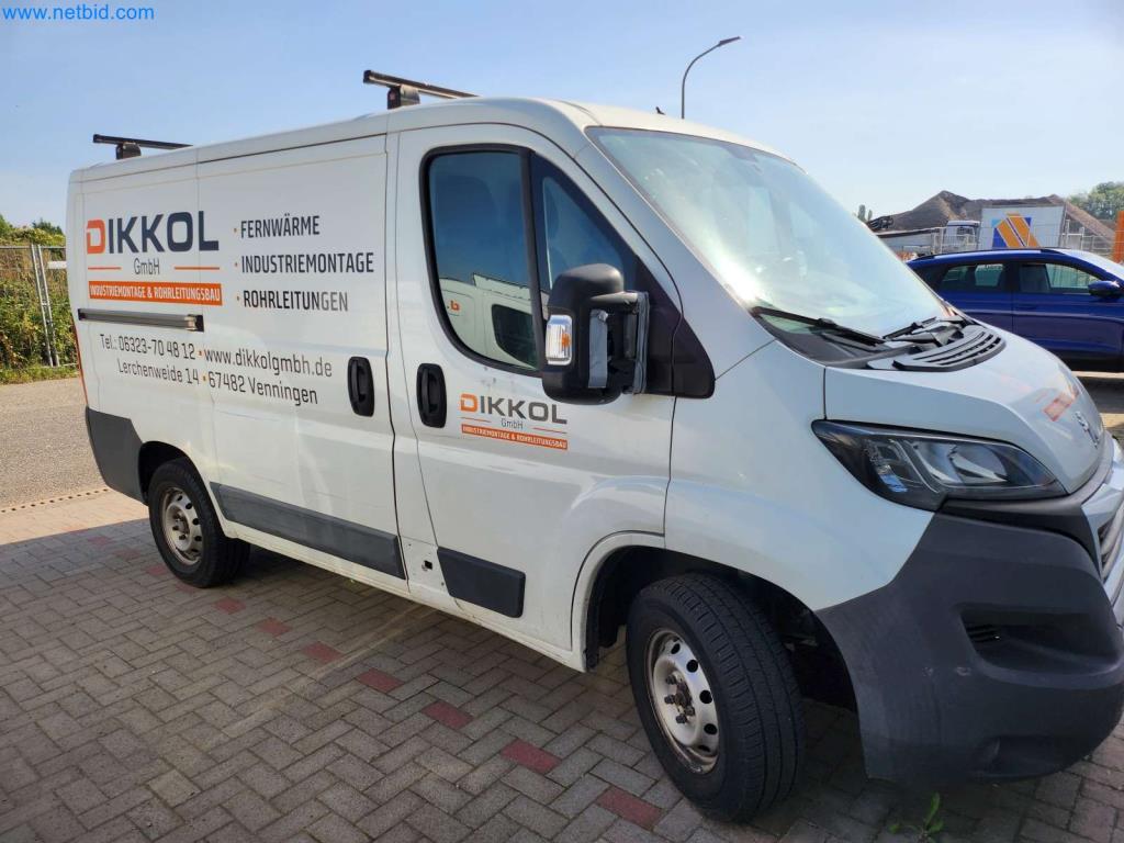 Maschinen aus dem Bereich Rohrleitungsbau und Industriemontage-2