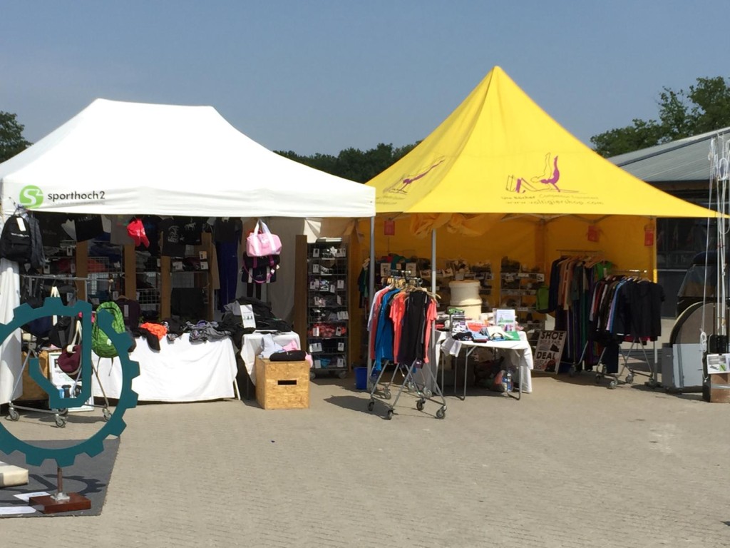 Zapasy i sprzęt biurowy-1