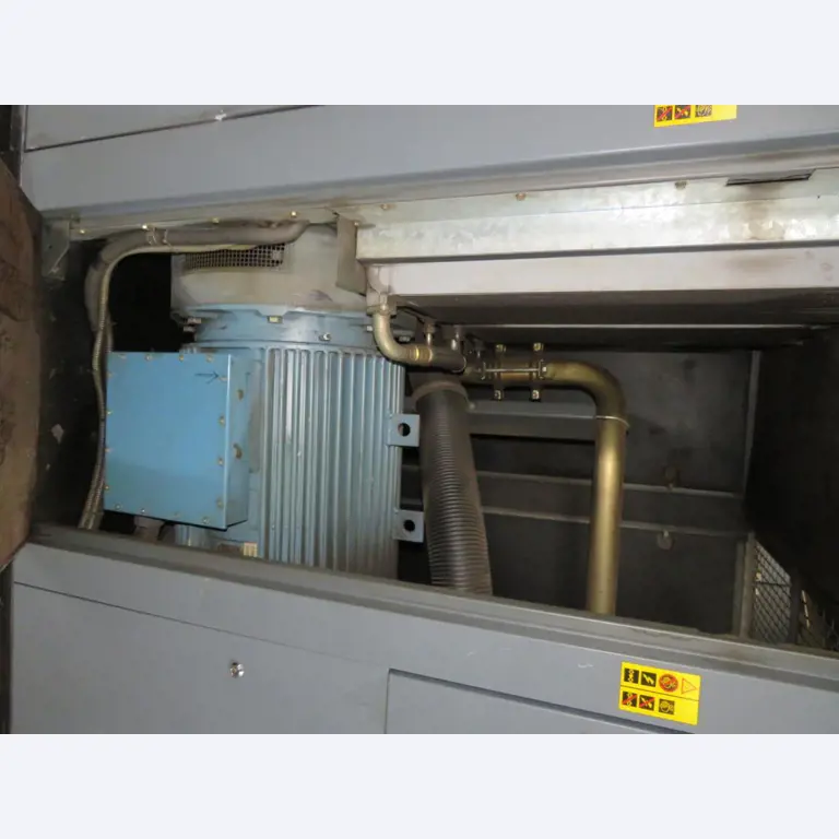 Různé kompresory, generátory a chladicí sušičky-10