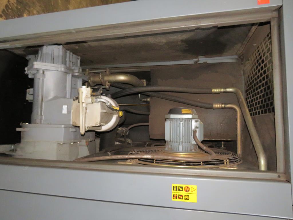 Různé kompresory, generátory a chladicí sušičky-11